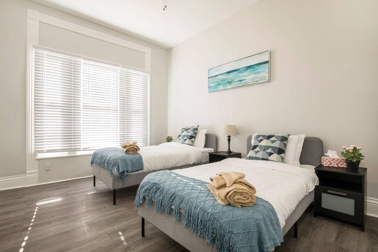 Louisville Dream House 4Br 2Ba By Cozysuites Eksteriør billede