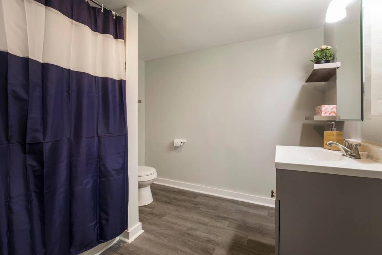 Louisville Dream House 4Br 2Ba By Cozysuites Eksteriør billede
